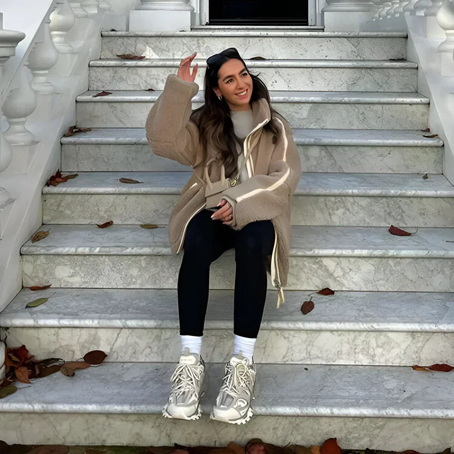 ComfortGlam™ - Der Mantel für zeitlose Eleganz
