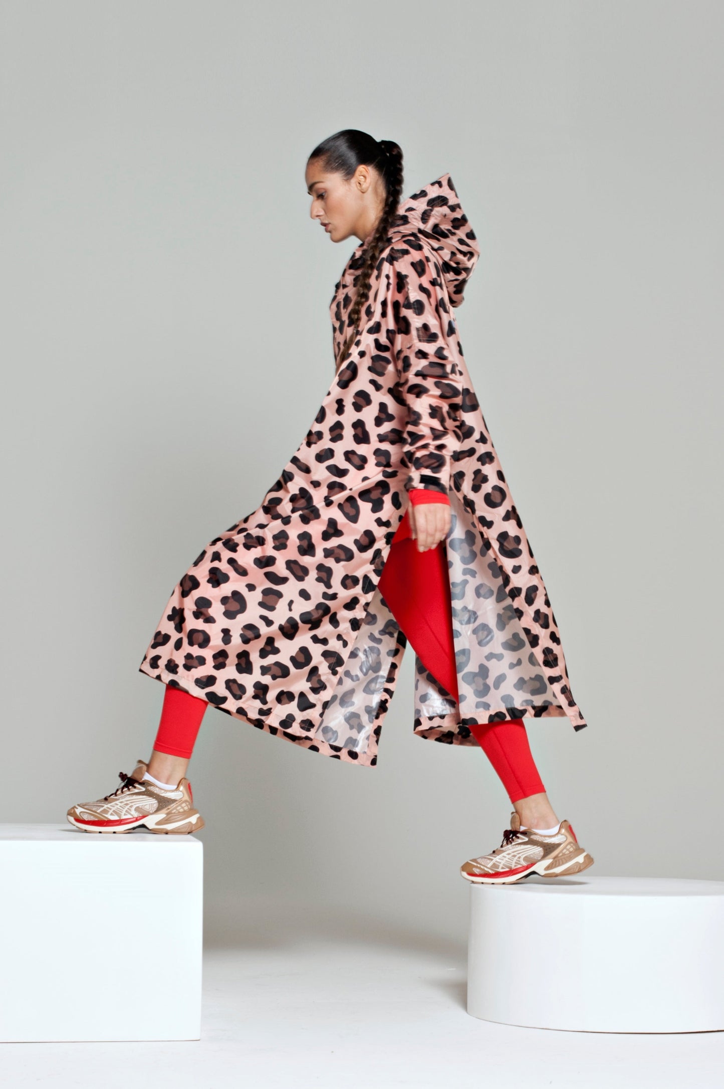 ShowerShield™ Rosa Panther Poncho