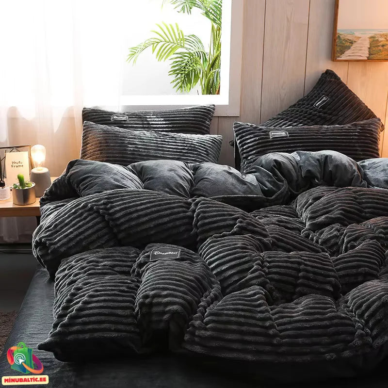 CozyDream™ Luxus-Wärmebettbezug für erholsamen Schlaf