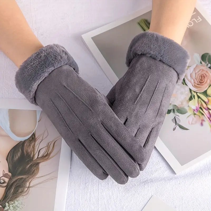 EleganceTouch™ Samthandschuhe für stilvolles Wohlbefinden