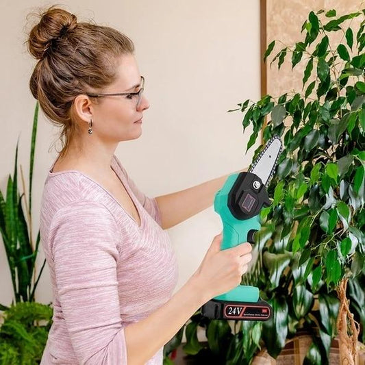 ForestPro™ Akku-Kettensäge